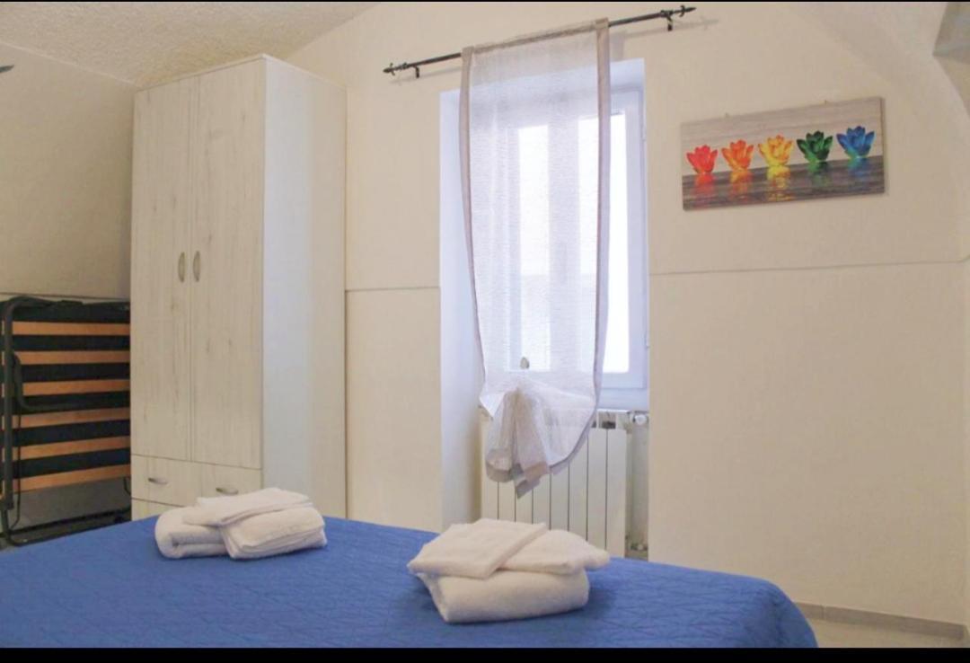 ドルチェアックアA Casa Di Fedeアパートメント エクステリア 写真