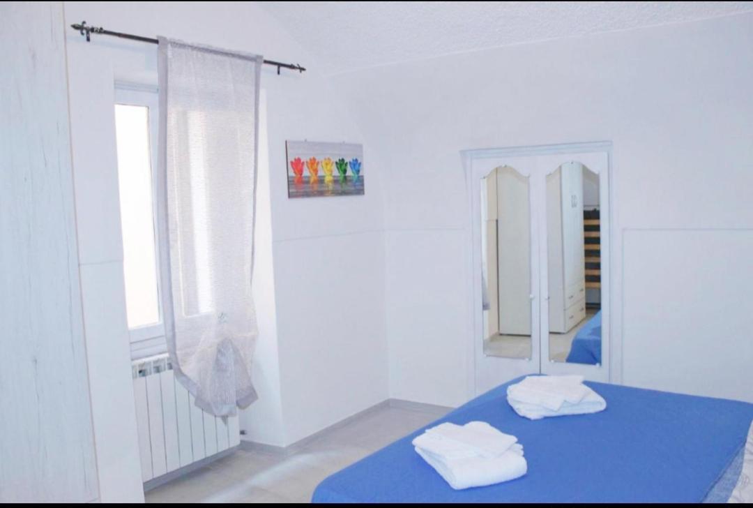 ドルチェアックアA Casa Di Fedeアパートメント エクステリア 写真