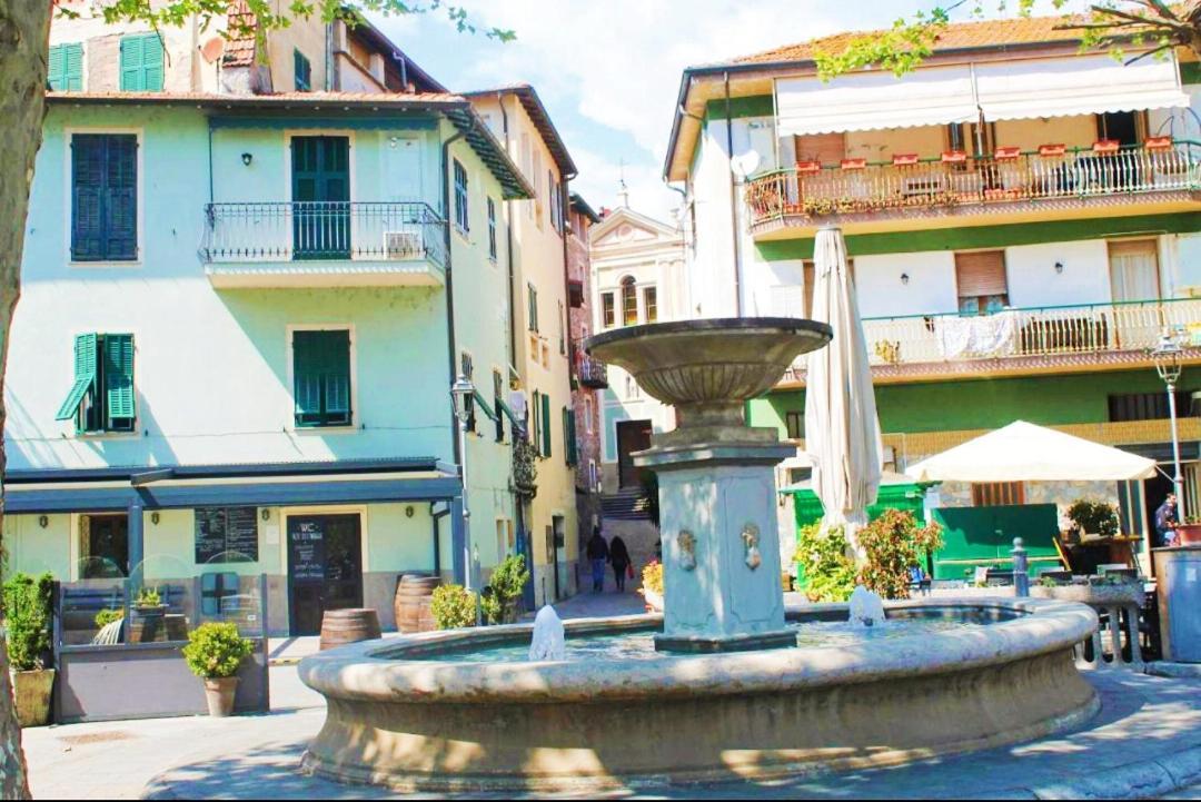 ドルチェアックアA Casa Di Fedeアパートメント エクステリア 写真
